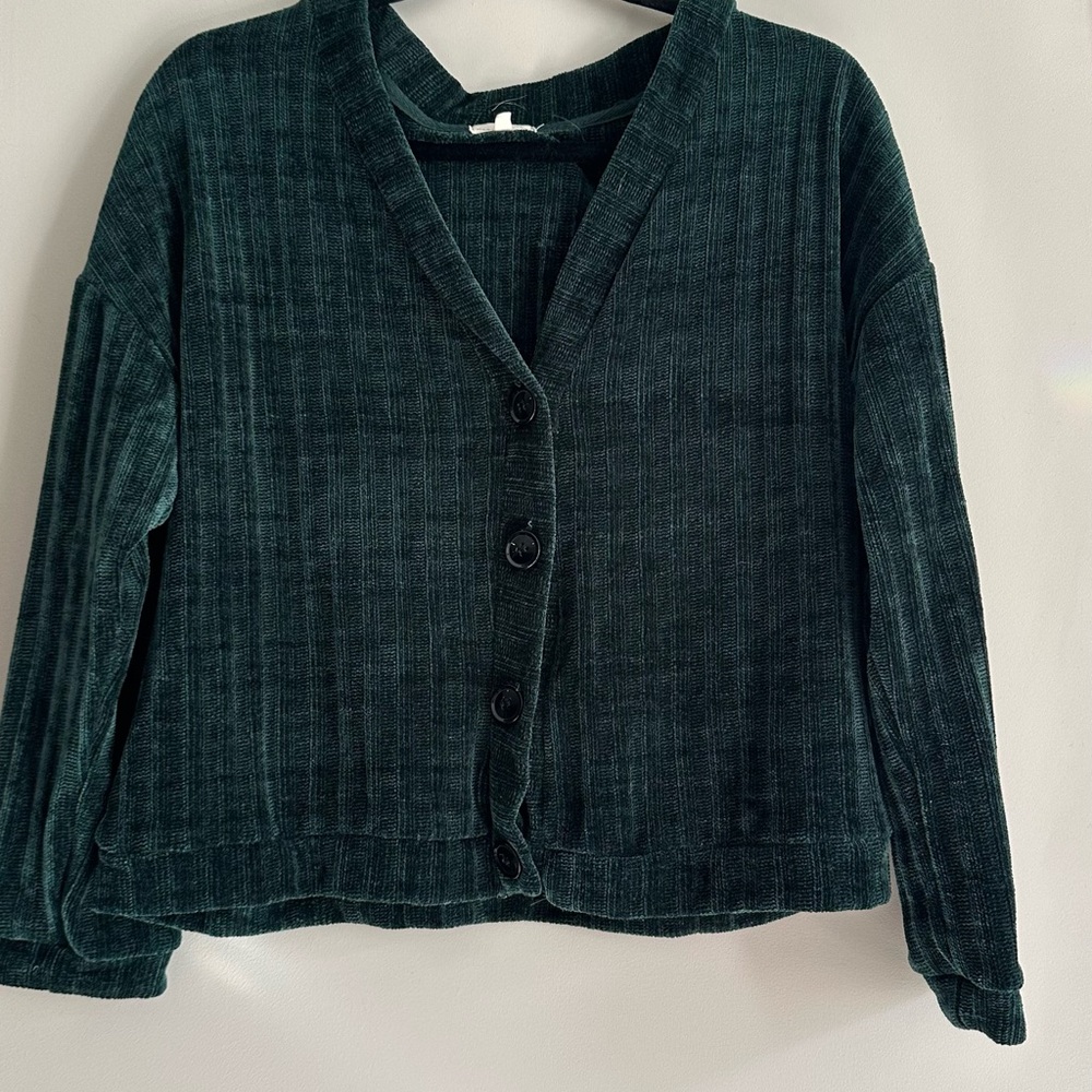 Dark Green Button-Up Cardigan
